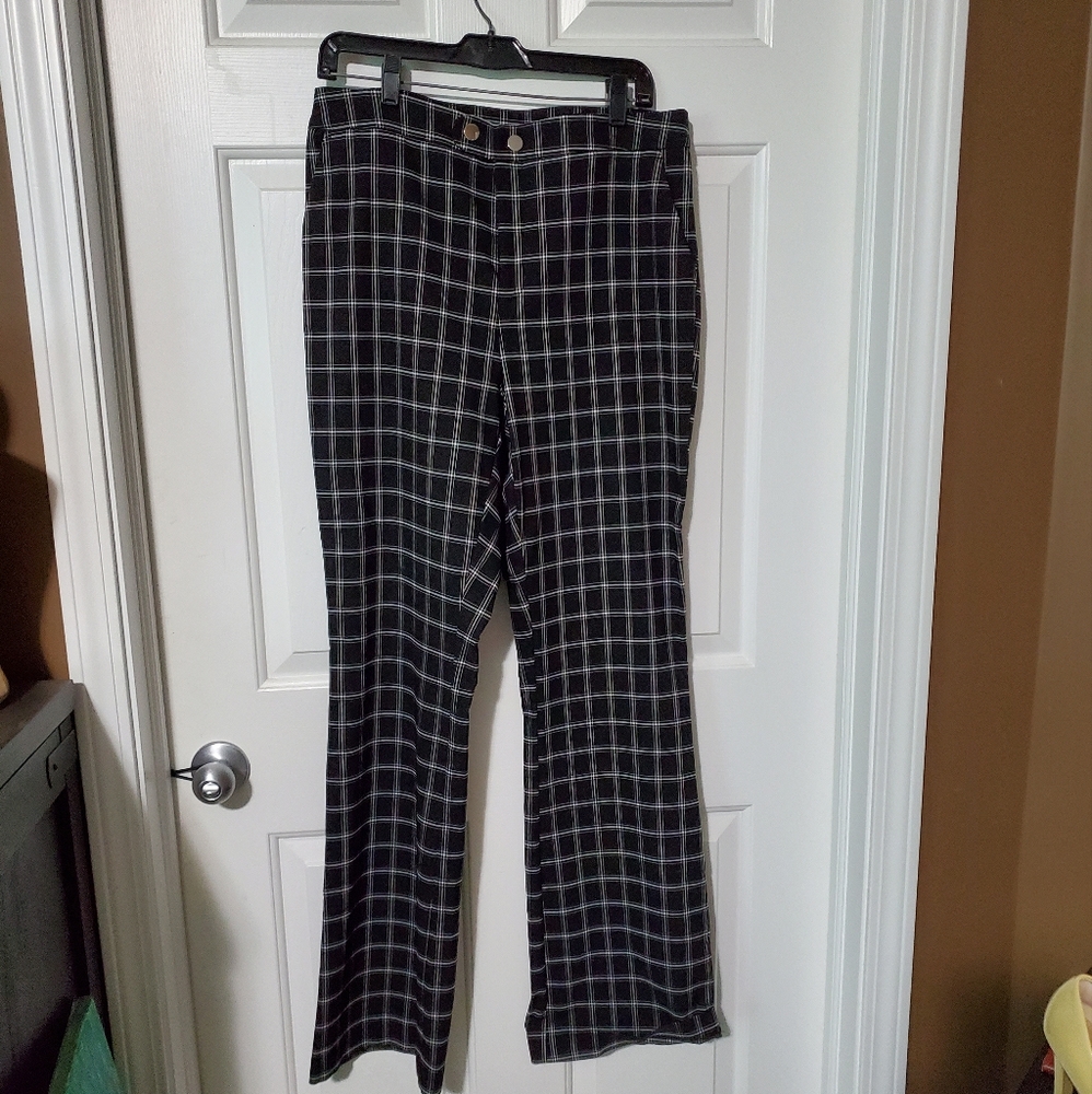INC plaid dress pants size 14. New without tags